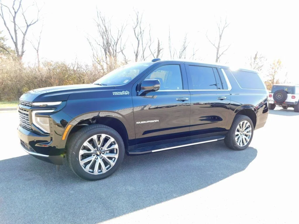 2025 Chevrolet Suburban High Country - Photo 7
