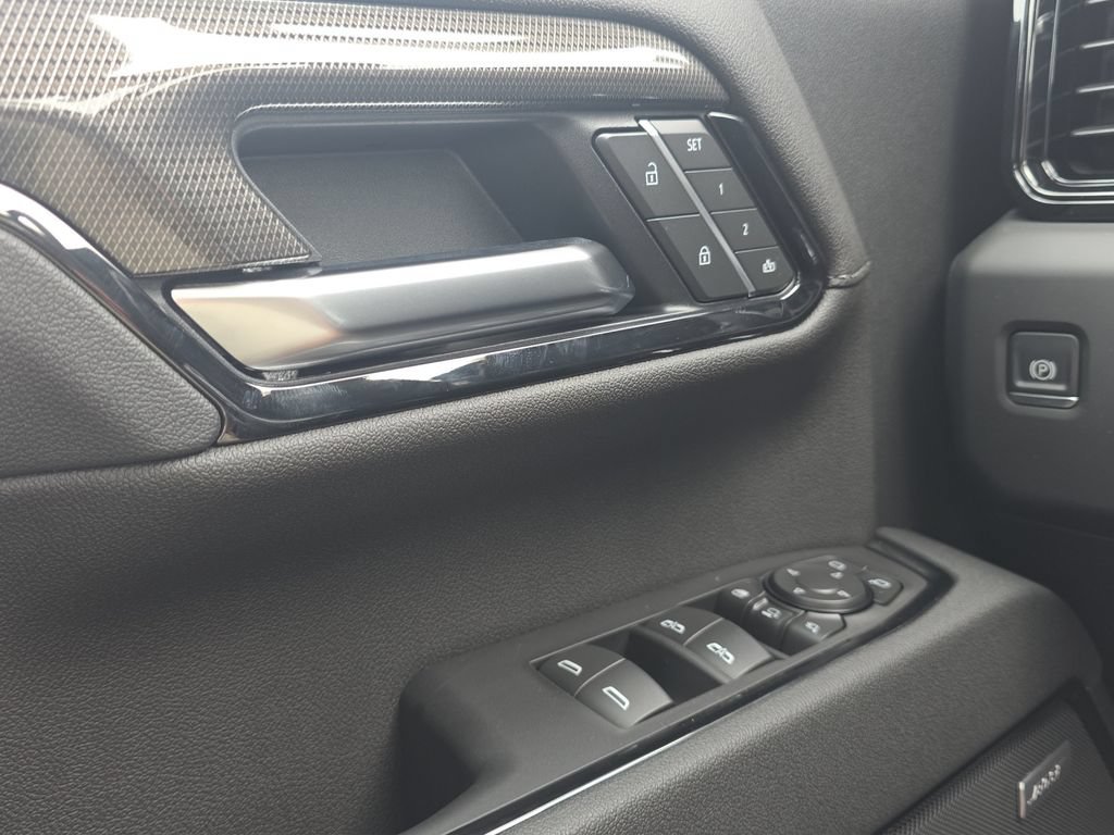 2026 GMC Sierra 2500HD AT4 - Photo 11