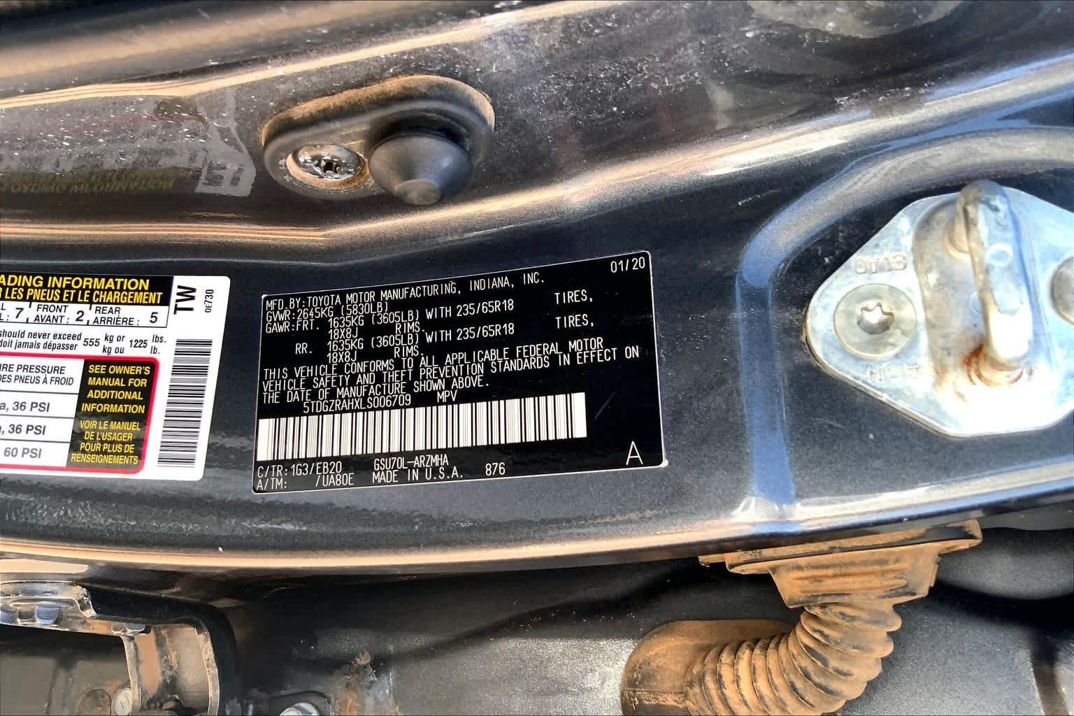 Used 2020 Magnetic Gray Metallic Toyota XLE image 37