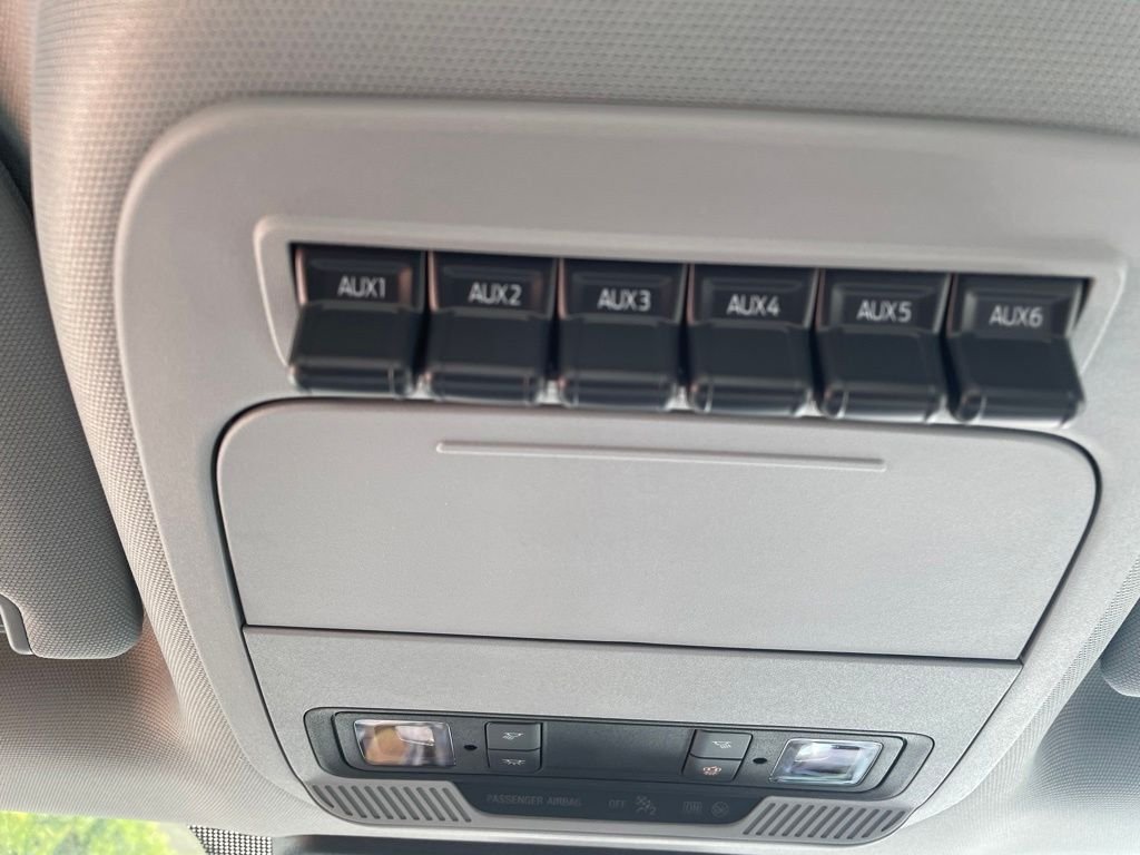 New 2026 Oxford White Ford F-350® XL image 24