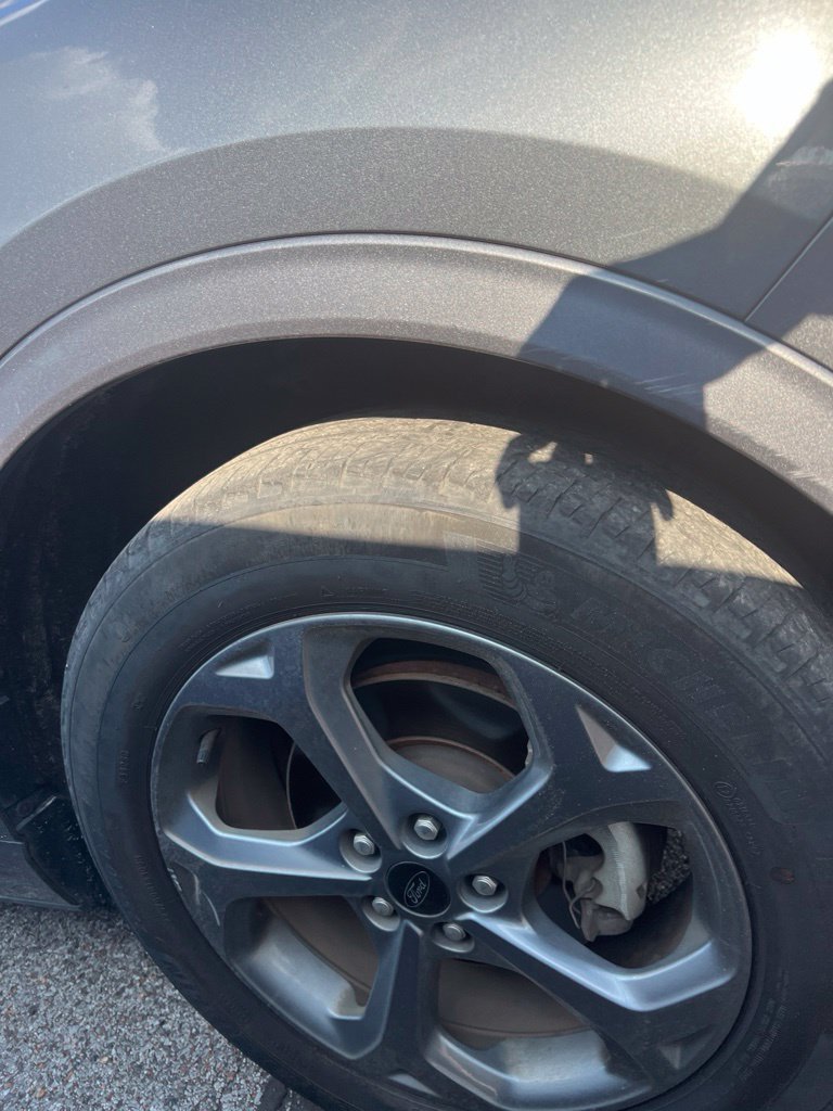 Used 2023 Gray Ford ST-Line image 3