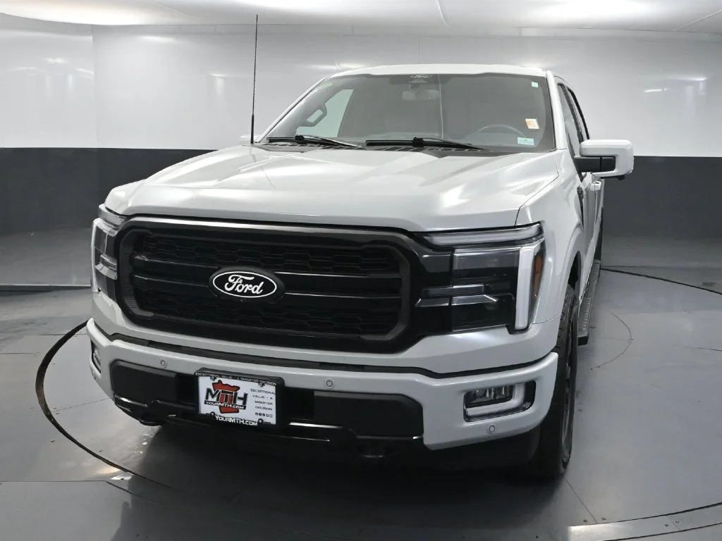 Certified Used 2024 Gray Ford Lariat image 9