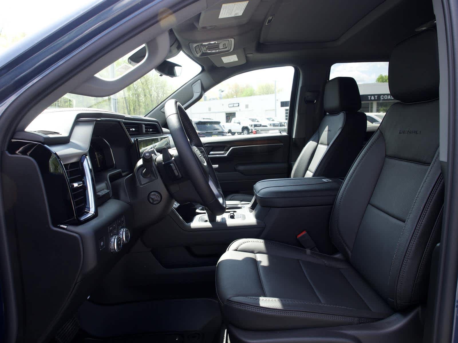 2026 GMC Sierra 1500 Denali - Photo 11
