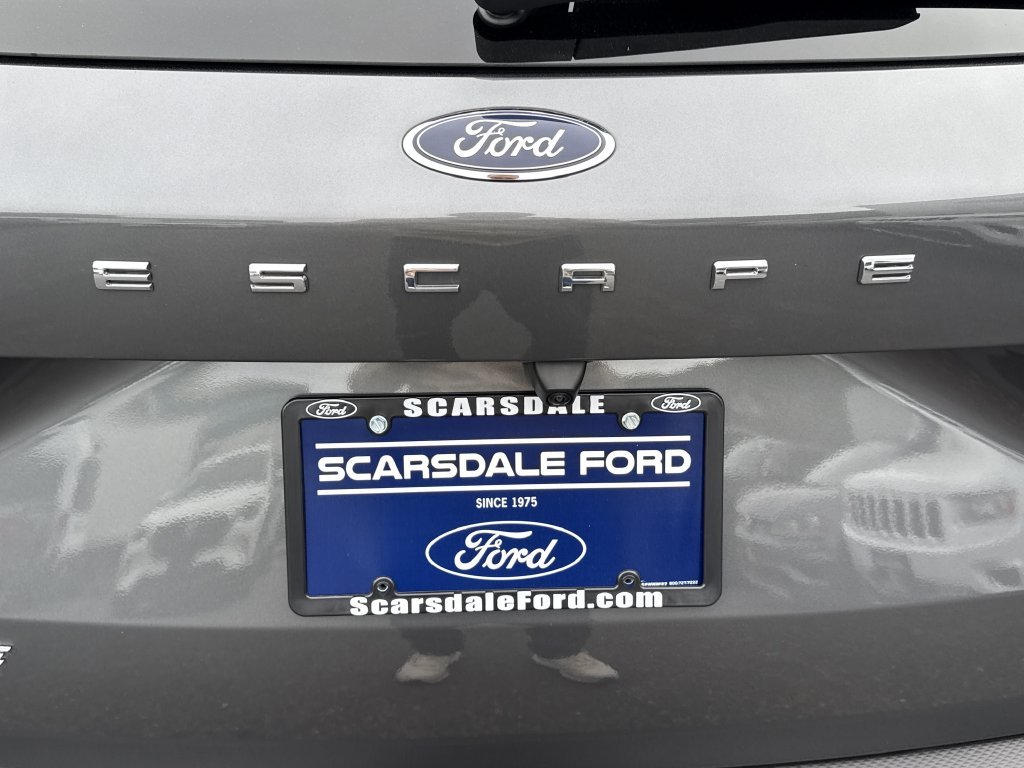 Used 2023 Gray Ford Active image 37