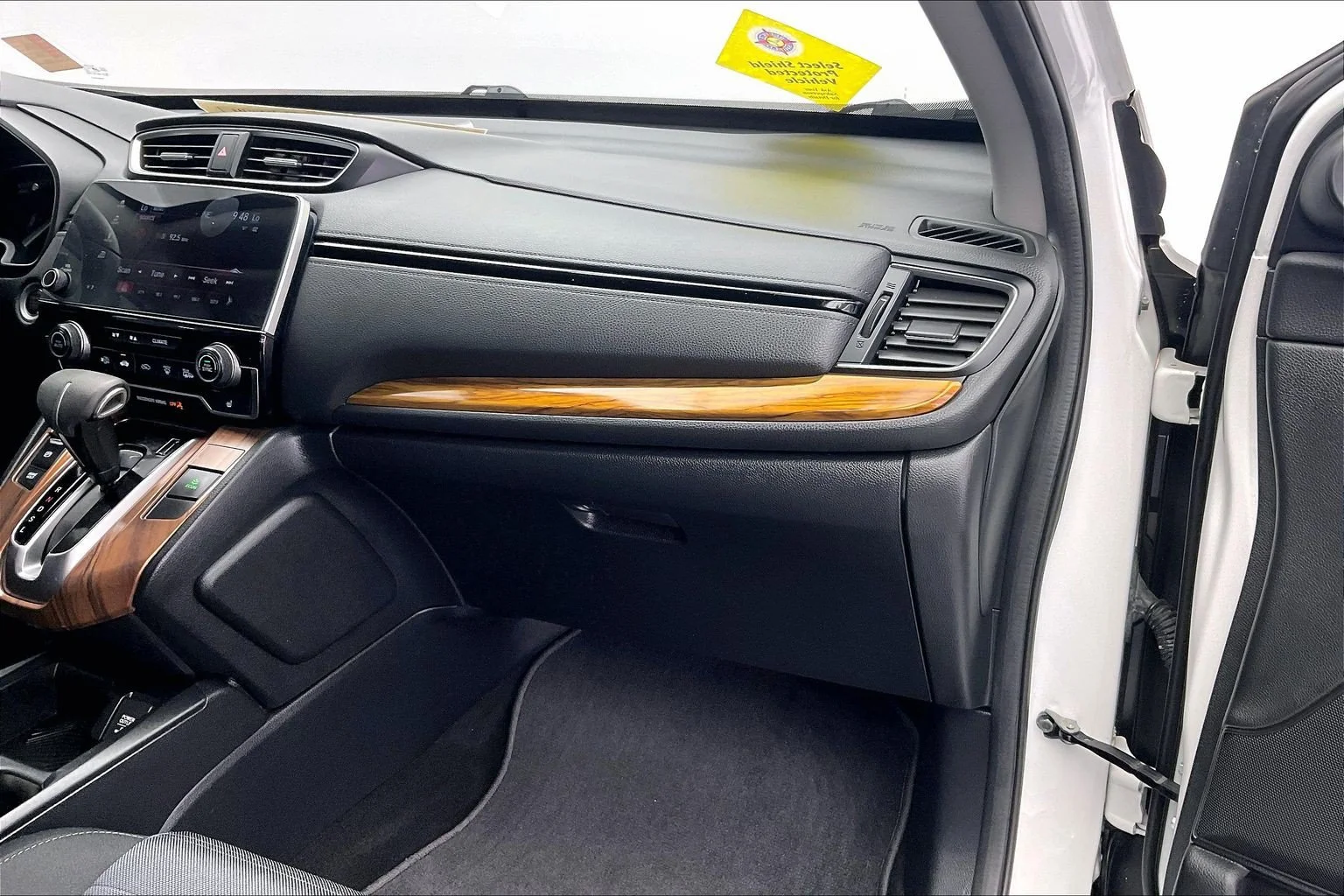 Used 2019 Platinum White Pearl Honda EX image 16