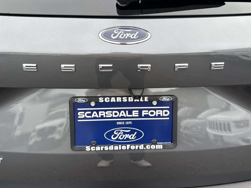 Used 2023 Gray Ford Active image 37