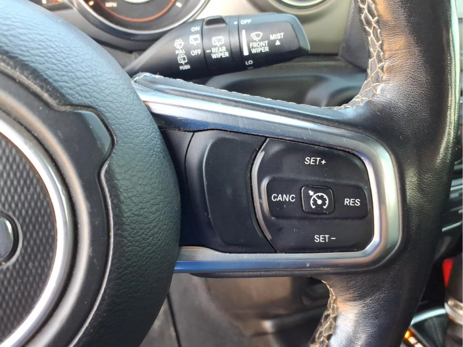 Used 2018 Black Jeep Sahara image 22