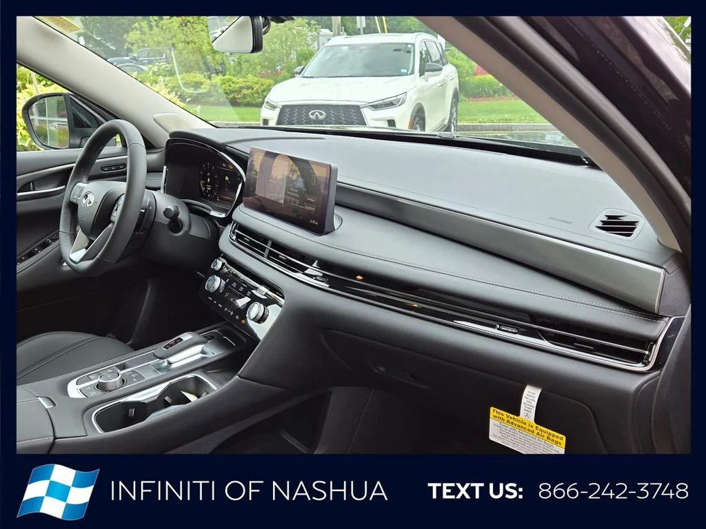 New 2027 MINERAL BLACK INFINITI Luxe AWD image 17