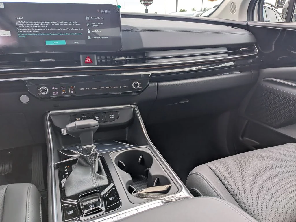 New 2026 Snow White Pearl Kia SX Prestige image 37