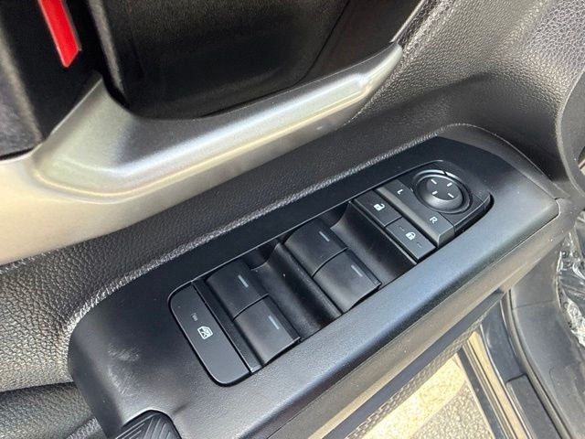2025 Toyota Tacoma TRD Off Road - Photo 32