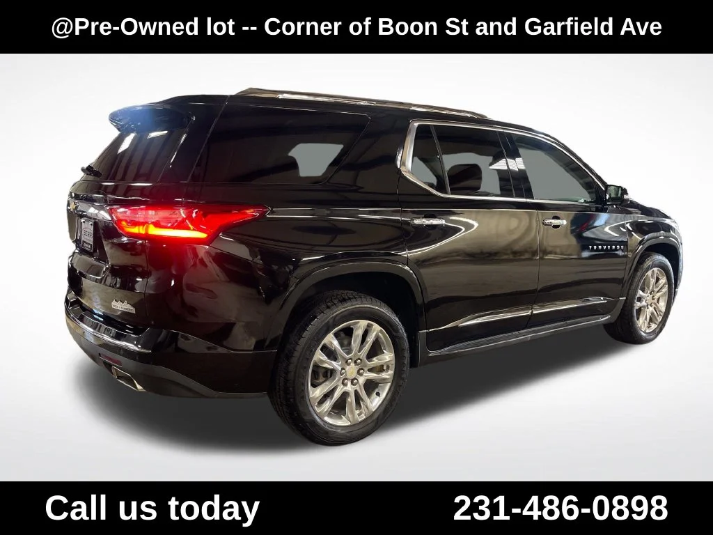 Used 2019 Black Chevrolet High Country image 5