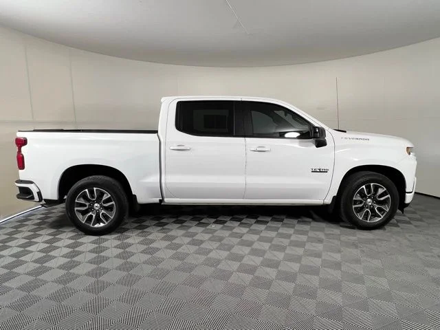 Used 2021 White Chevrolet RST image 8