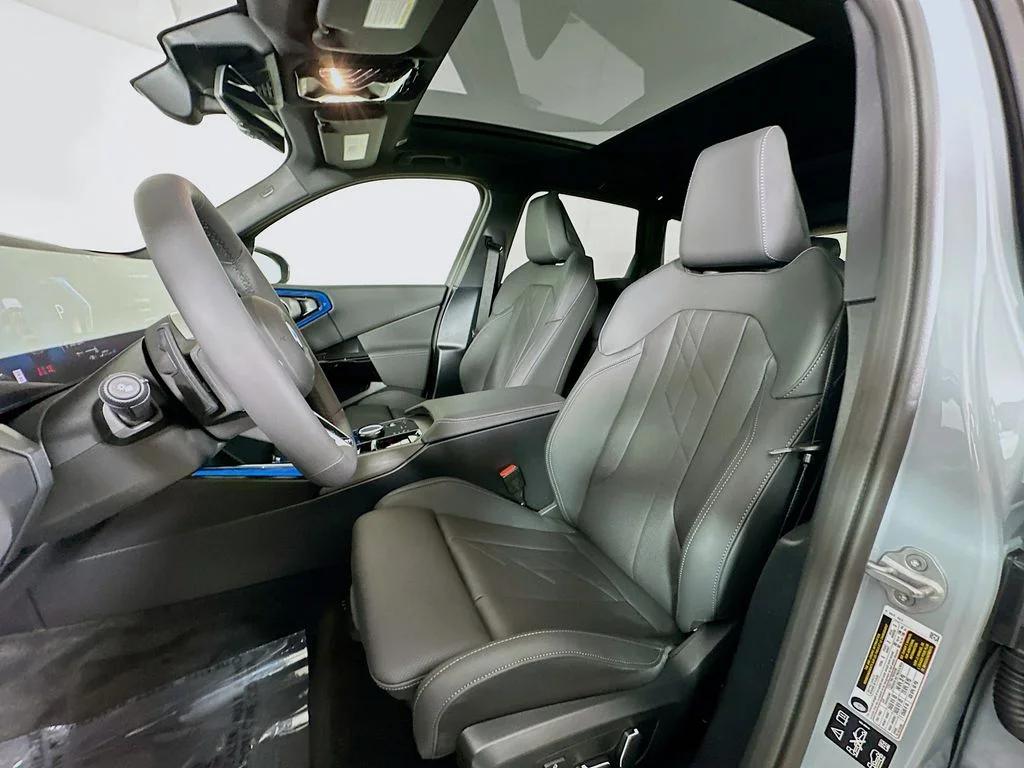 New 2026 Gray Metallic BMW 30 xDrive image 11