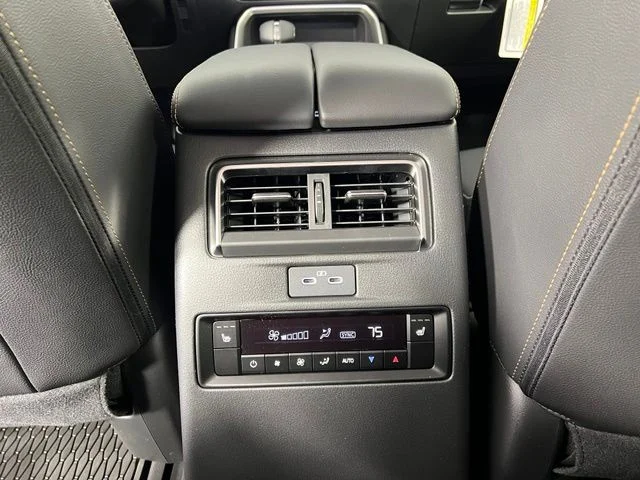 New 2026 Jet Black Mica Mazda 3.3 Turbo Preferred AWD image 34