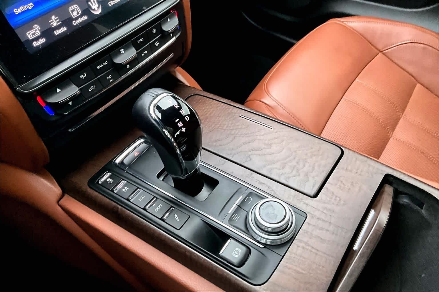 Used 2017 Grigio Metallic Maserati S Q4 GranSport image 15