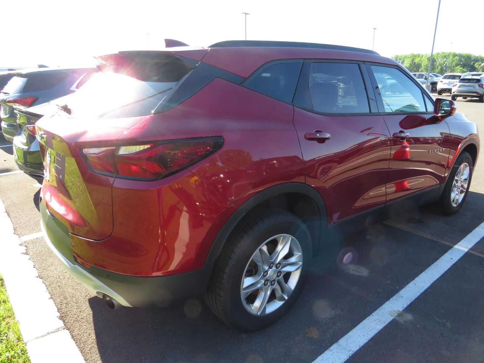 Used 2019 Cajun Red Tintcoat Chevrolet  image 15