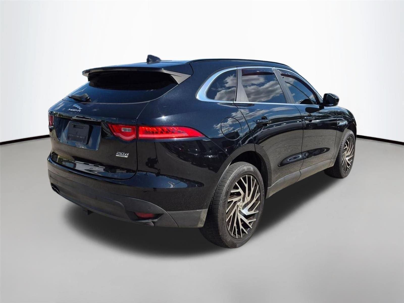 Used 2017 Ebony Black JAGUAR PREST image 6