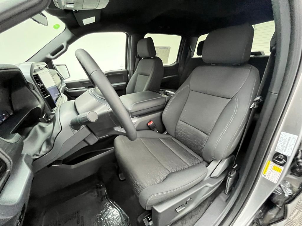 New 2026 Silver Ford XLT image 21