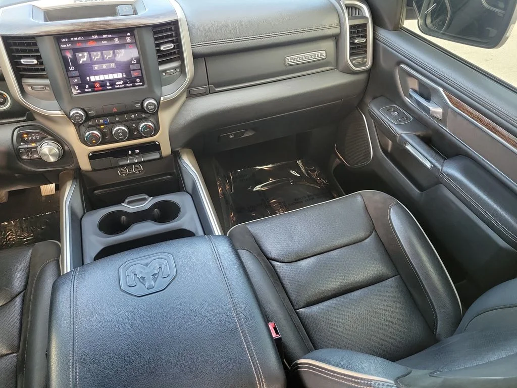 Used 2020 Billet Silver Metallic Ram Laramie image 10