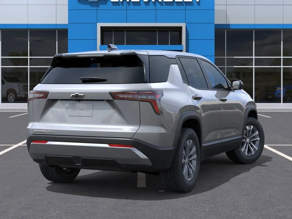 2026 Chevrolet Equinox LT - Photo 4