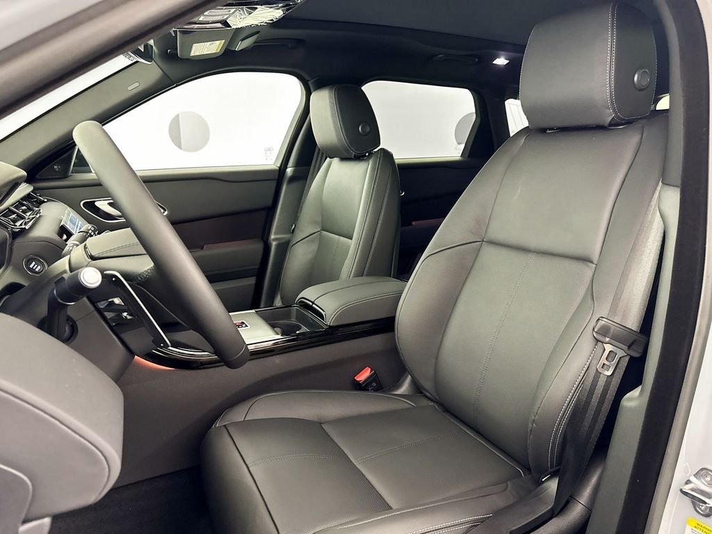 New 2026 Arroios Grey Land Rover Belgravia Edition image 21