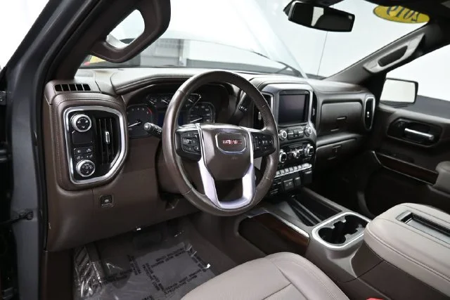 Used 2019 Gray GMC SLT image 24
