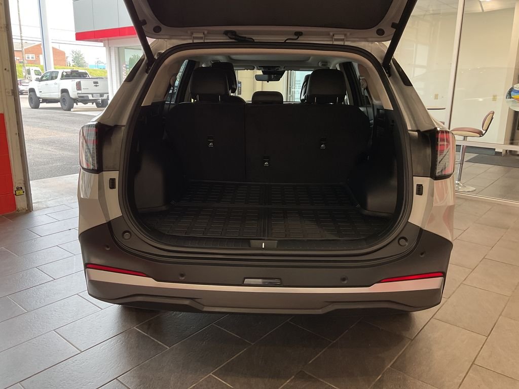 Used 2026 Gray Kia EX image 9