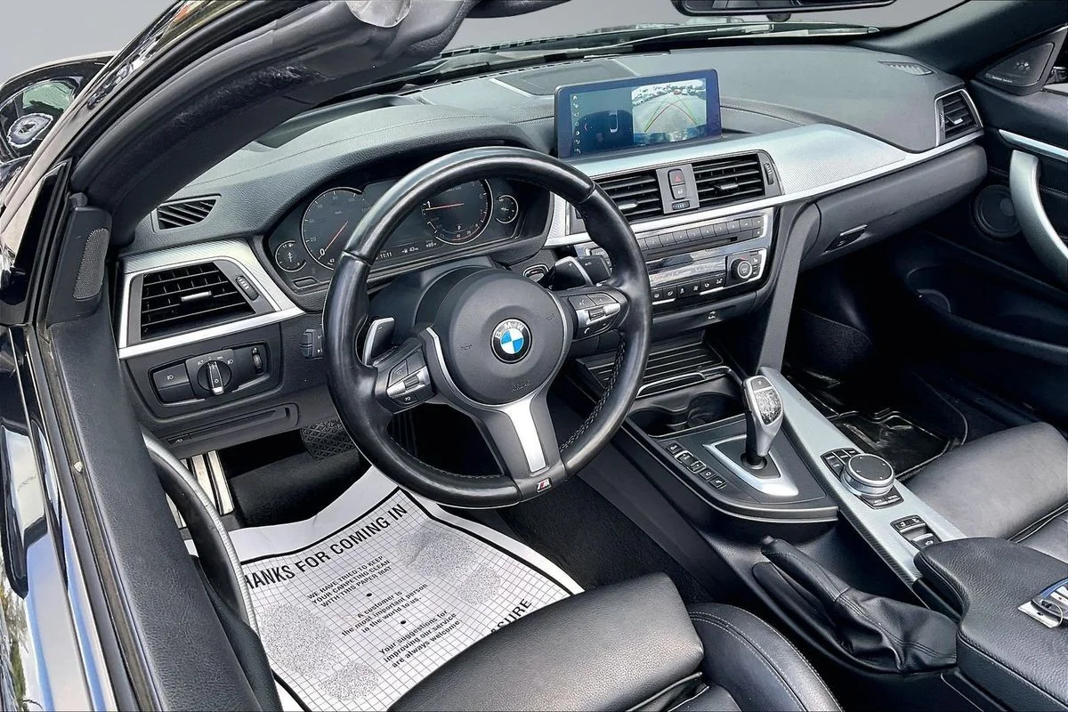 Used 2019 Black BMW xDrive image 16