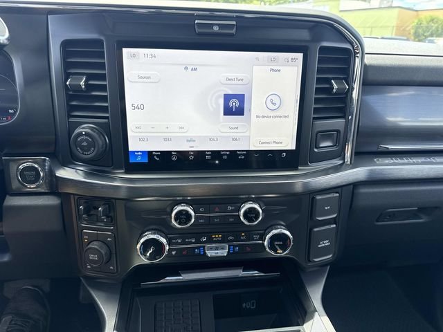 Used 2025 Oxford White Ford Lariat image 22