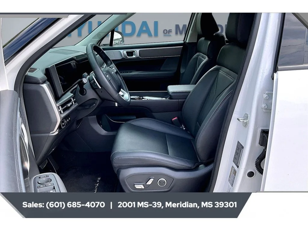 Used 2025 SERENITY WHITE Hyundai SEL image 18