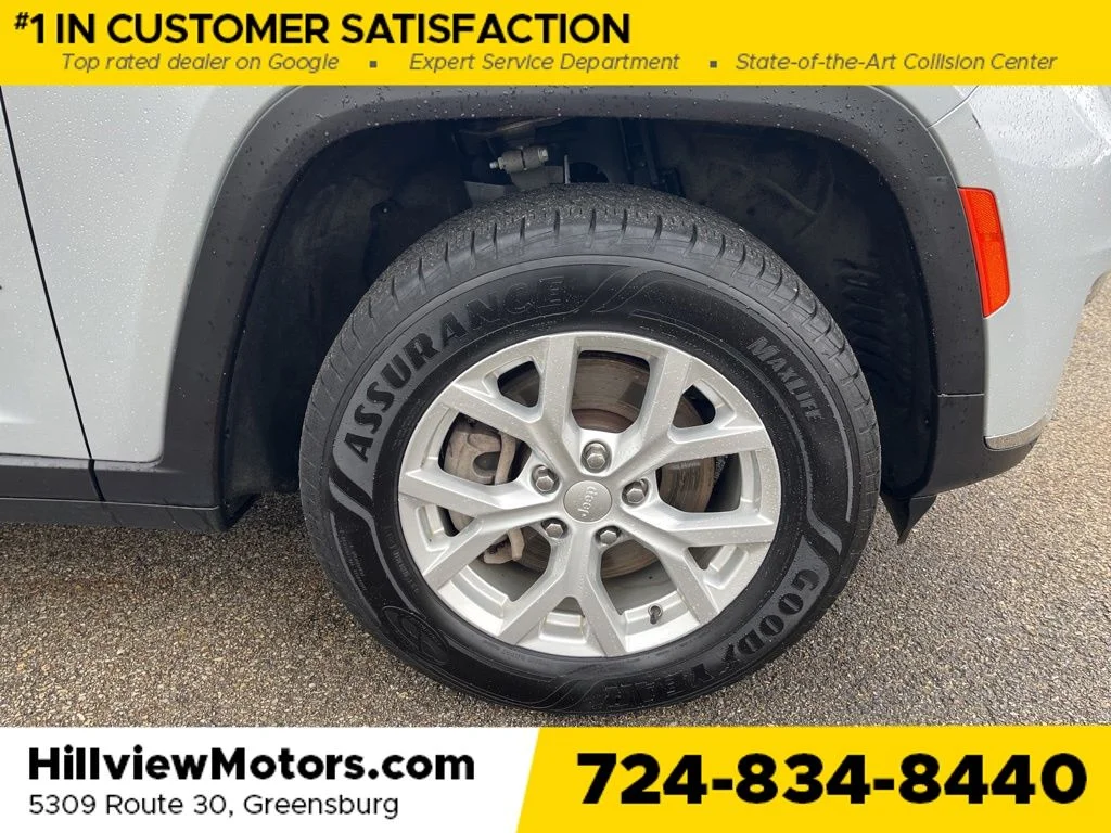 Certified Used 2023 Silver Jeep Limited image 14