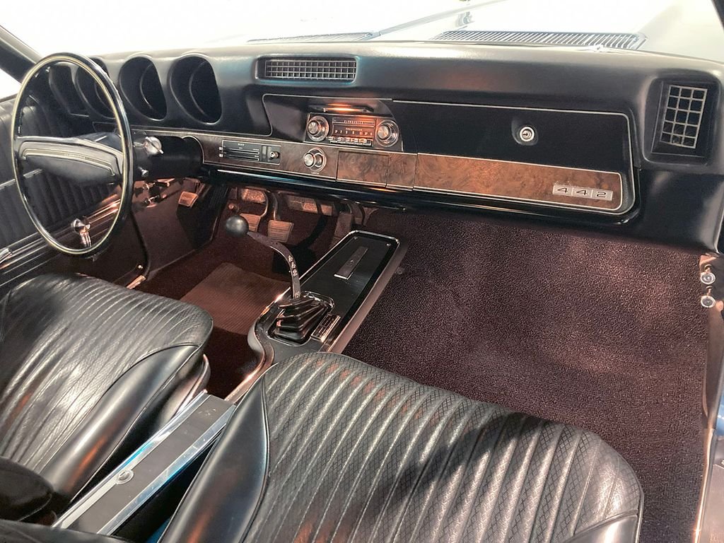 Used 1969  Oldsmobile  image 60