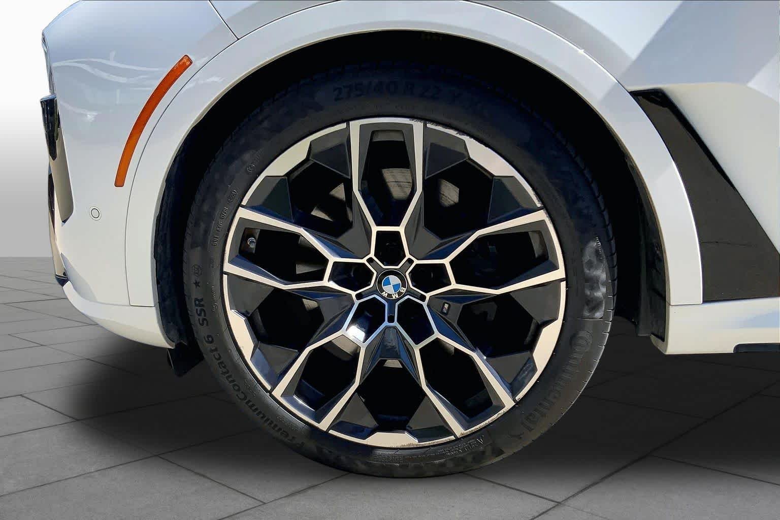 Used 2024 Mineral White Metallic BMW M60i image 10