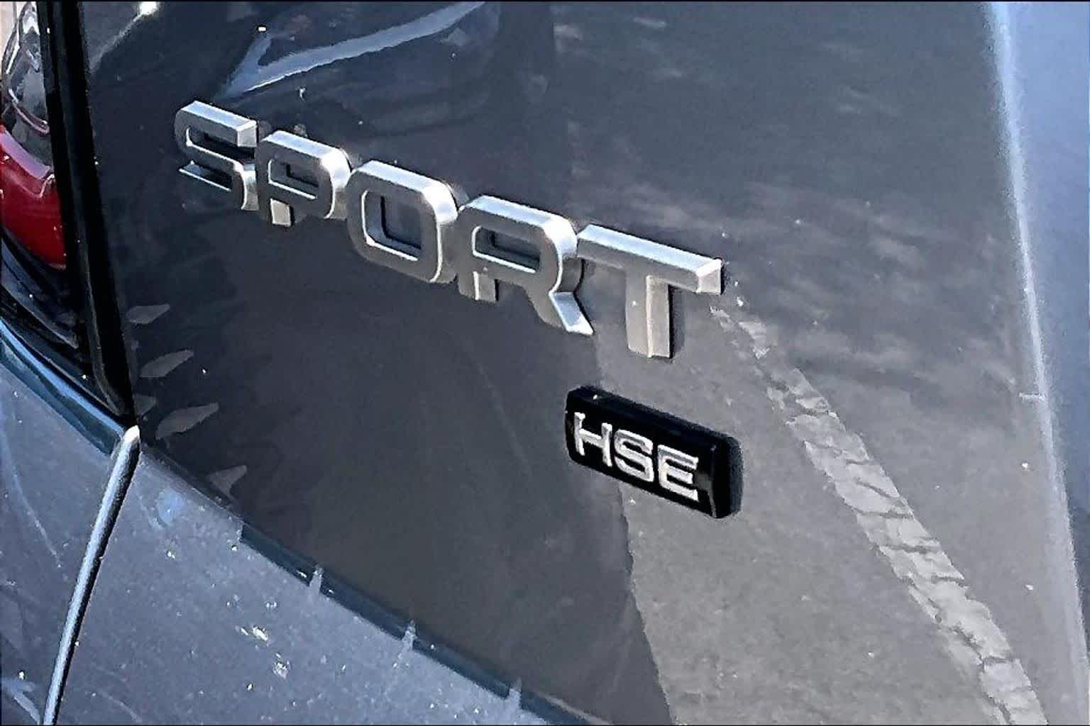 Used 2022 Ethereal Frost Silver Land Rover HSE Silver Edition image 10