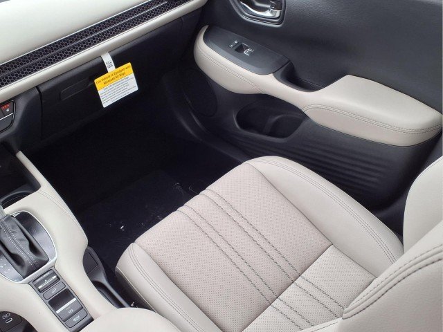 2026 Honda HR-V EX-L - Photo 14