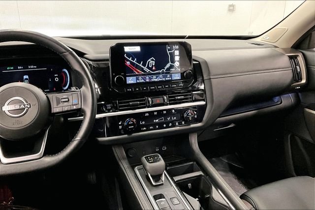 2025 Nissan Pathfinder Platinum - Photo 7