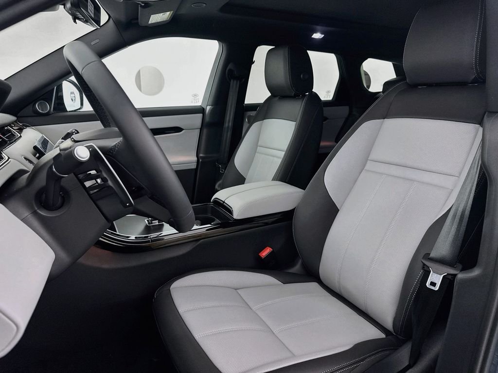 New 2026 Tribeca Blue Land Rover Hoxton Edition image 21