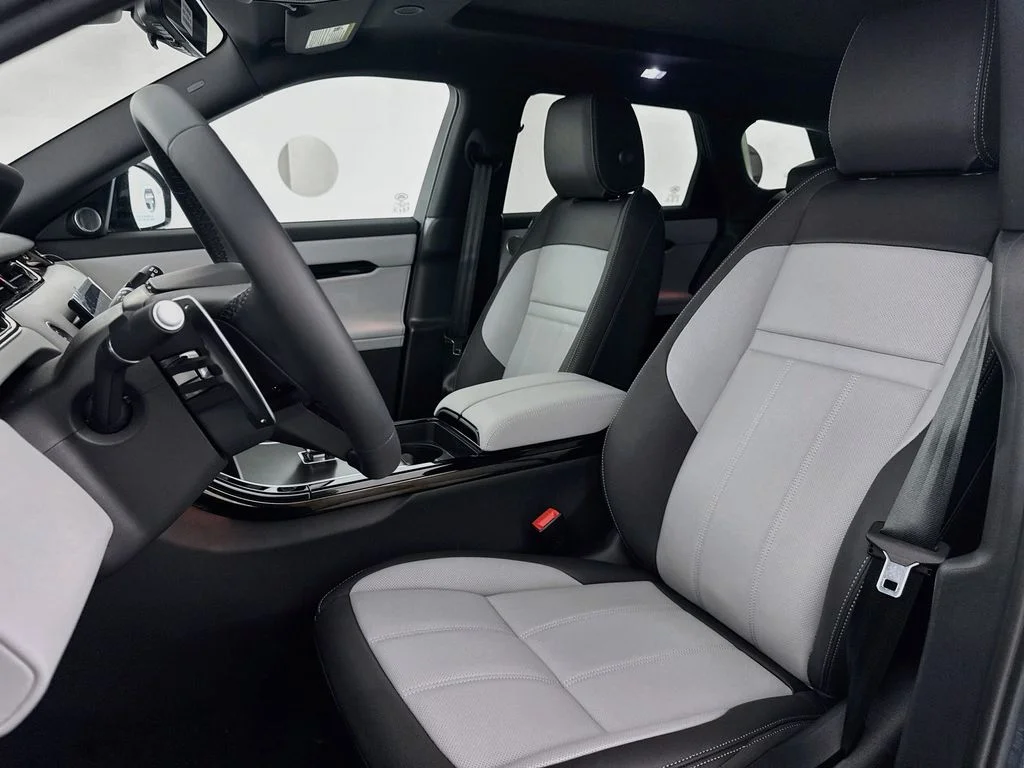 New 2026 Tribeca Blue Land Rover Hoxton Edition image 21