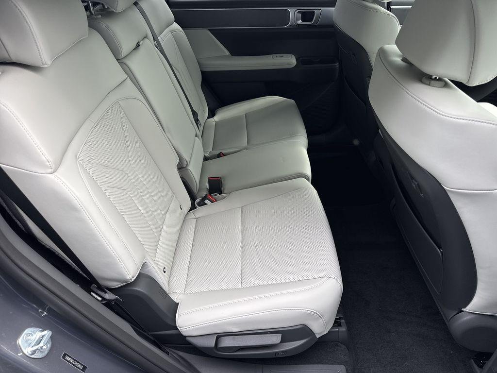New 2026 Gray Hyundai SEL FWD image 15