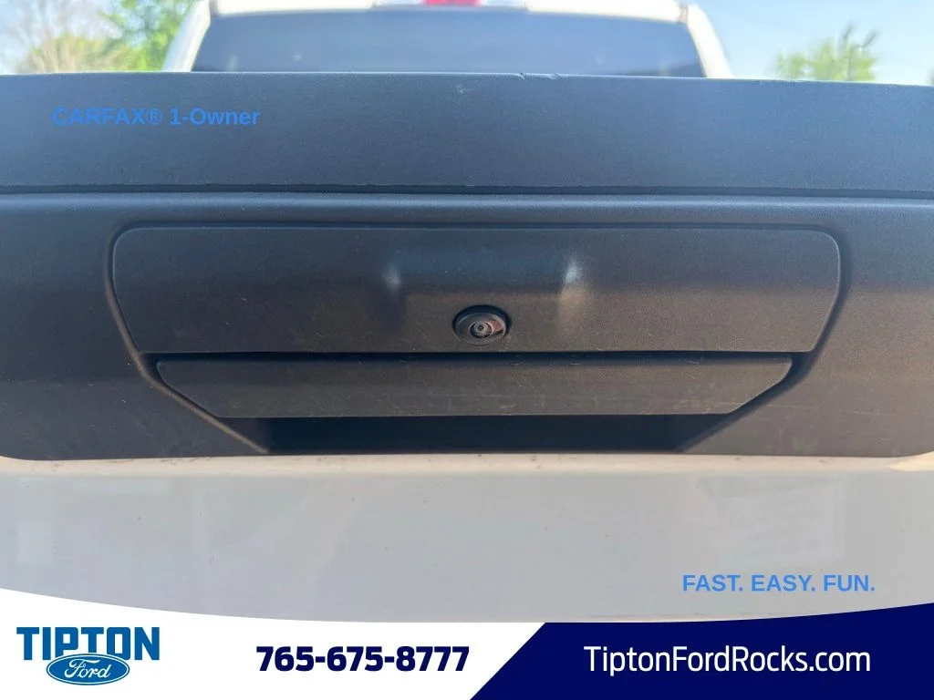Used 2025 Oxford White Ford XLT image 23