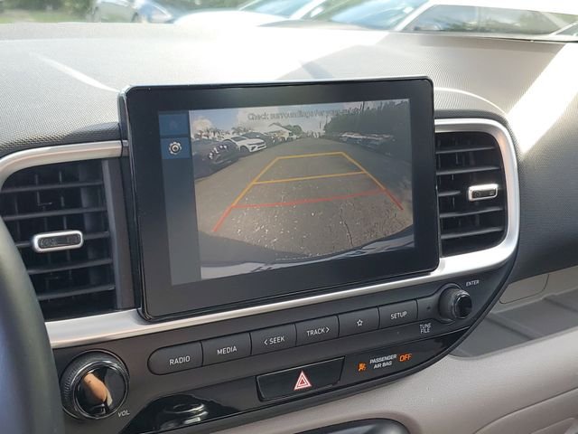 2023 Hyundai Venue SEL - Photo 18
