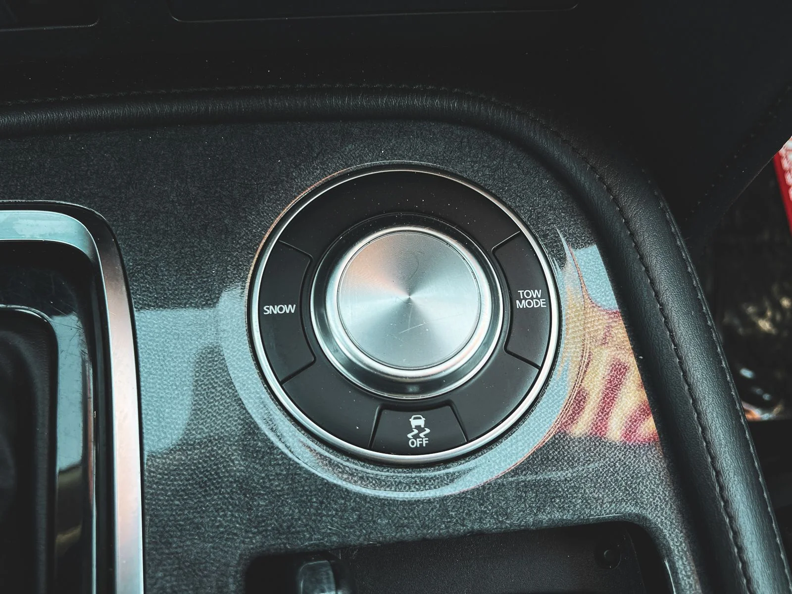 2021 Nissan Armada SV - Photo 28