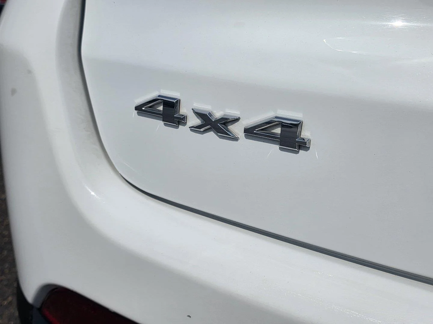 Used 2025 Bright White Clearcoat Jeep Limited image 30