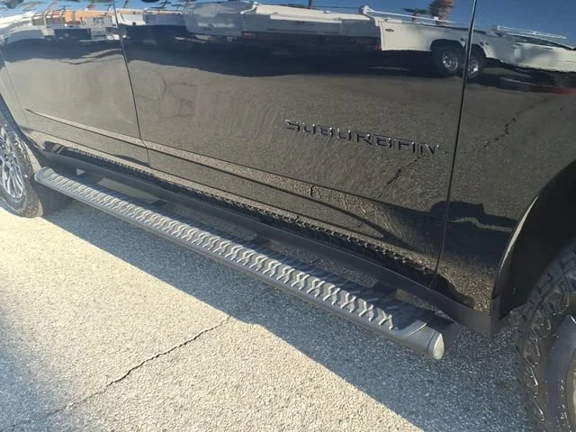 Used 2025 Black Chevrolet Z71 image 10
