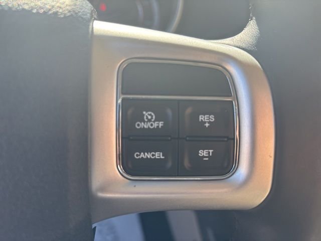 Used 2015 White Dodge SE image 16