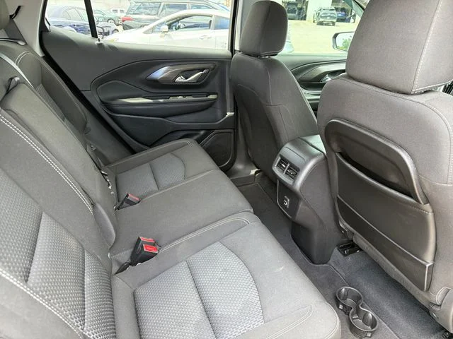 Used 2022 Black GMC SLE image 27