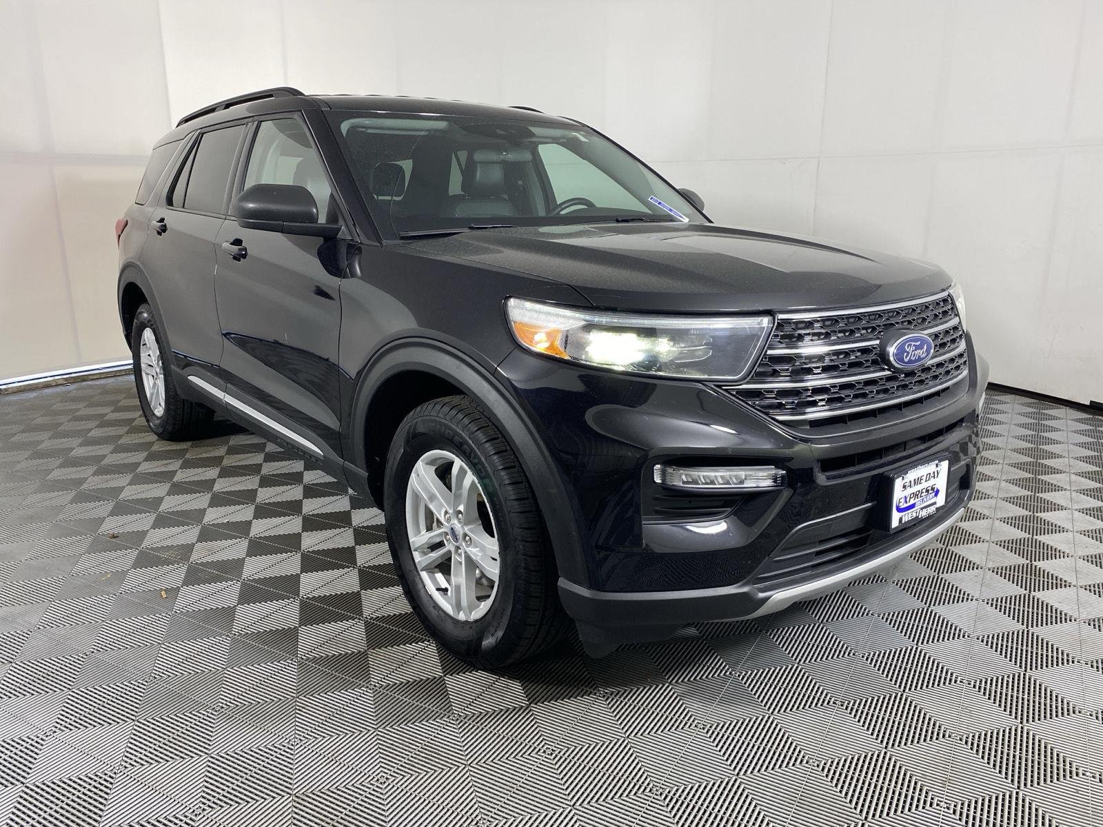 Used 2024 Agate Black Ford XLT image 11