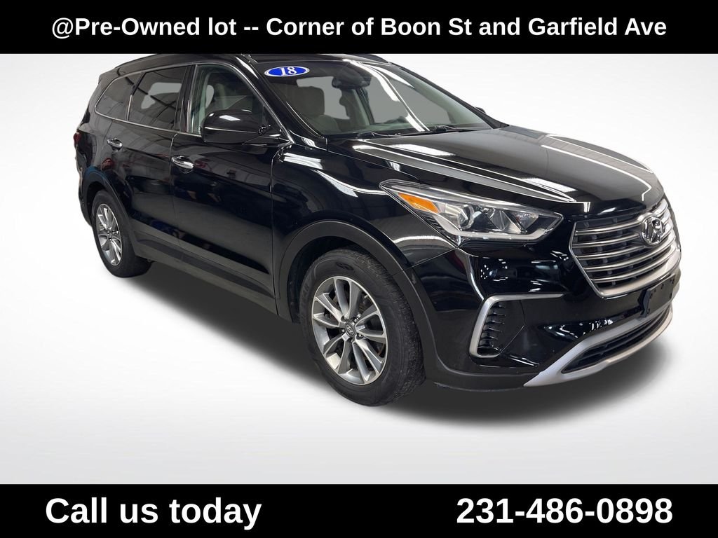 Used 2018 Black Hyundai SE image 8
