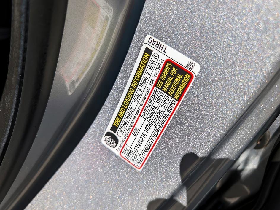 Used 2025 Solar Silver Metallic Honda EX-L image 31