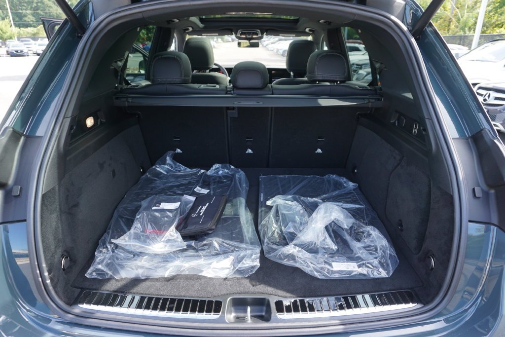New 2027 Dark Petrol Mercedes-Benz GLE 53e AMG® image 28